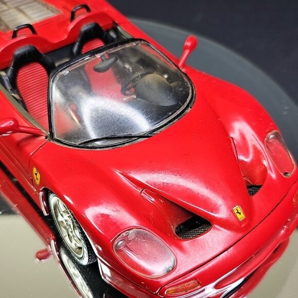 Bburago 1/18 Scale Diecast Ferrari F50 Hard Top 1995 Red Needs Detailing ITALY - Picture 8 of 16